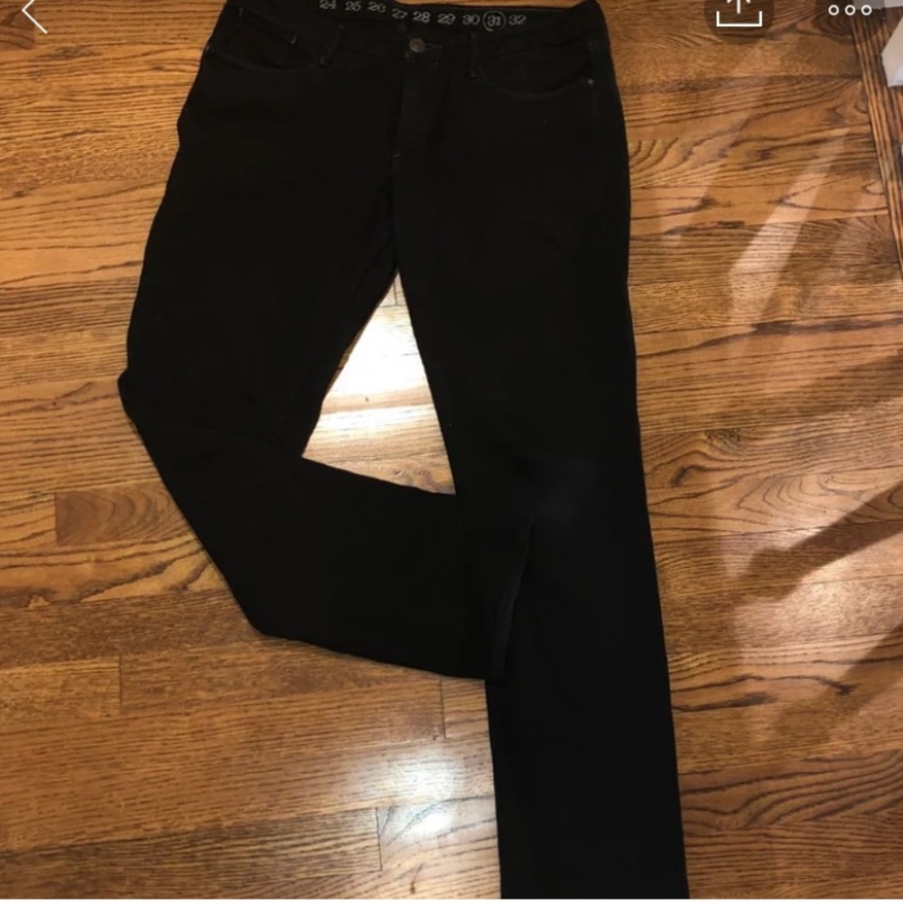 Skinny jeans